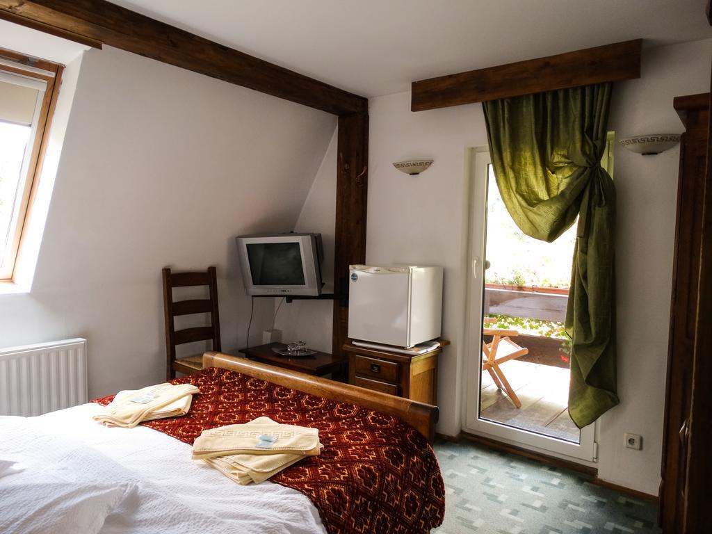 Pensiunea Casa Noastra Арьешени Экстерьер фото